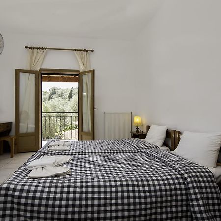 Villa Blue Pearl Agios Georgios Pagon Ngoại thất bức ảnh